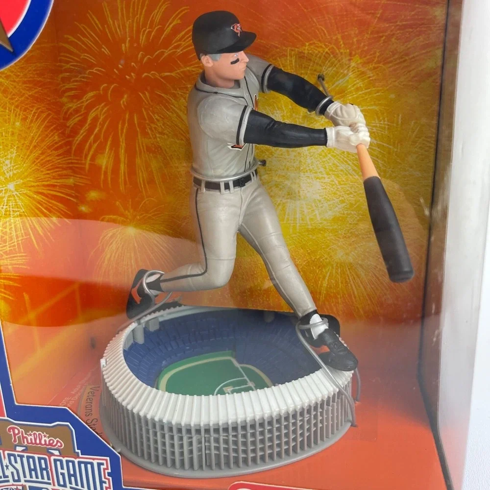 Starting Lineup Cal Ripken Jr Veterans Stadium 1996 Stadium Stars Baseball Toy